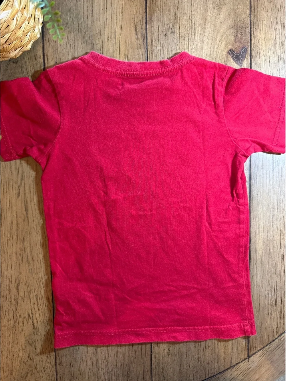 Levi’s Red Logo T-Shirt Boys Size 5–6Y (110/116 cm)